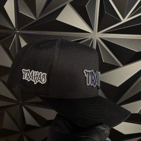 Hat - Picture 4 of 4